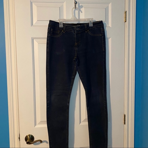 Blue jean, skinny mid-rise - Picture 3 of 3